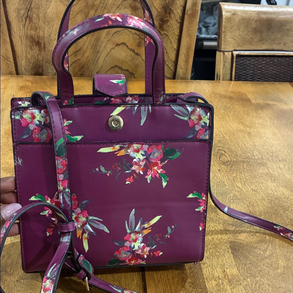 🔥 A New Day Floral Crossbody Bag